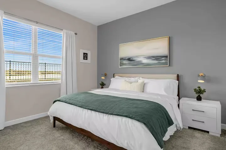 Bedroom with fresh linens